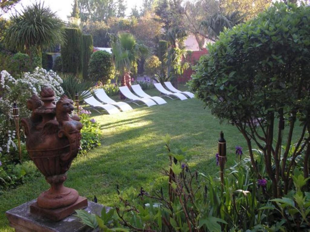 Bed and Breakfast Casa Montes Salses-le-Chateau Exterior foto