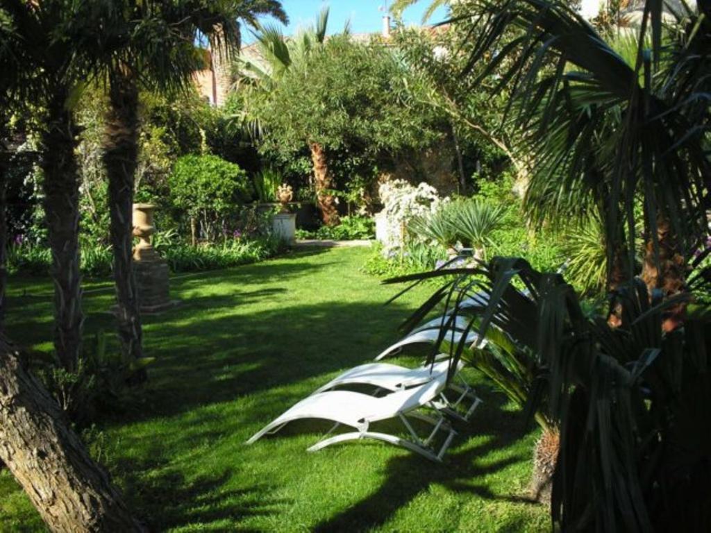 Bed and Breakfast Casa Montes Salses-le-Chateau Exterior foto
